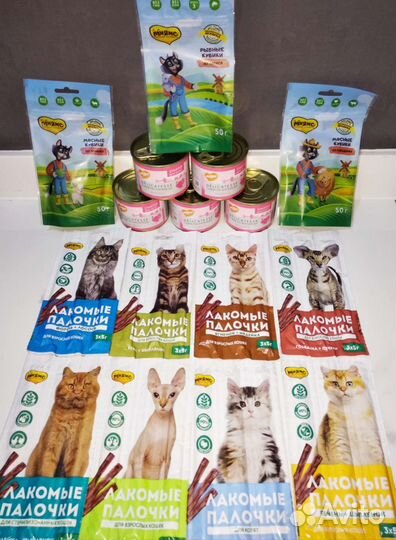 Лакомства для кошек (подушечки, палочки, паштет)