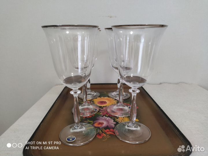 Хрустальные фужеры и рюмки
