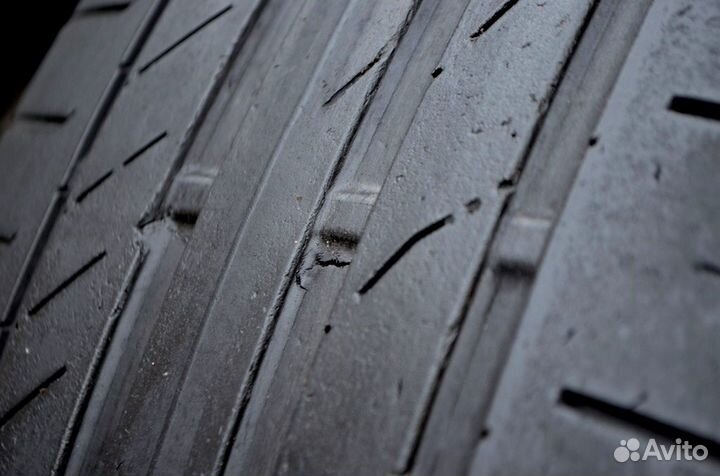 Continental ContiPremiumContact 5 235/55 R19