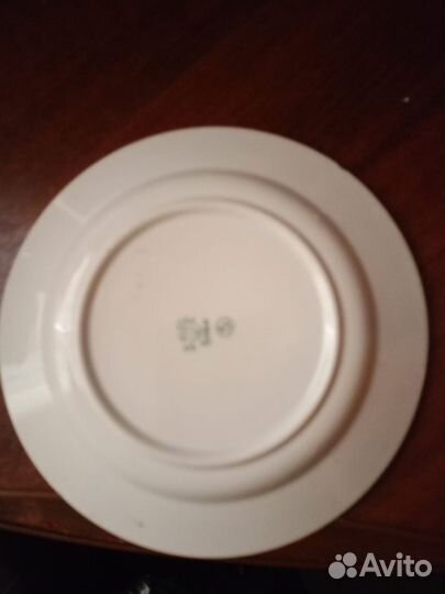 Агитационный фарфор.Тарелки-Сталин и Ленин