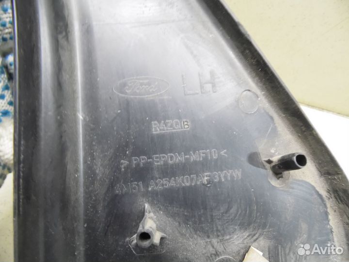 Накладка (кузов внутри) Focus II 2005-2008