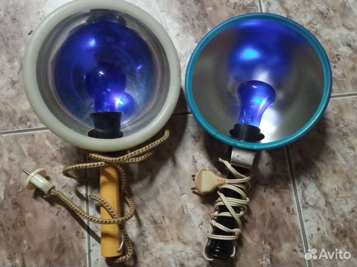 Синяя лампа рефлектор минина