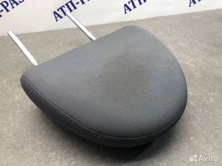 Подголовник передний правый Nissan Almera N16