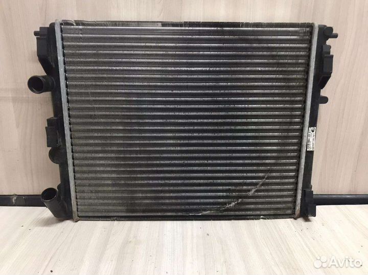 Радиатор охлаждения renault logan 1