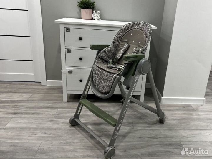 Стульчик для кормления happy baby berny