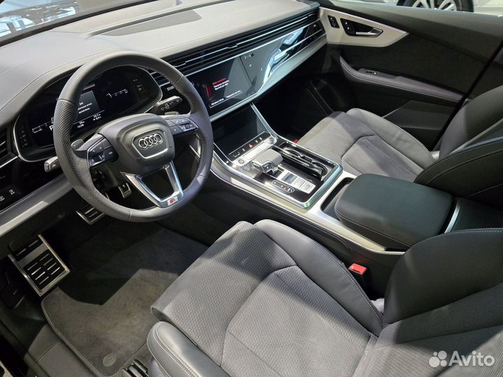 Audi Q8 3.0 AT, 2023