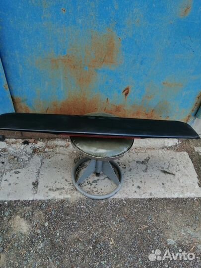 Спойлер Toyota Ipsum 2001-2009