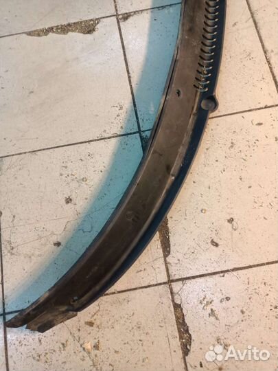 Жабо Mazda 323 BG