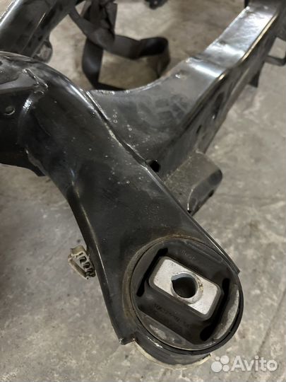 Подрамник задний Bmw 3er F30 N20B20 2013