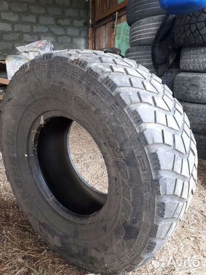 Yokohama A352 33/50 R15
