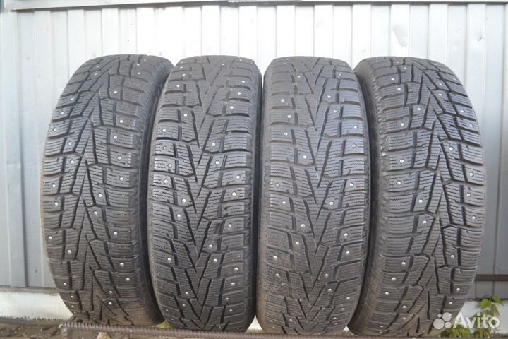Roadstone Winguard WinSpike 205/60 R16 92T