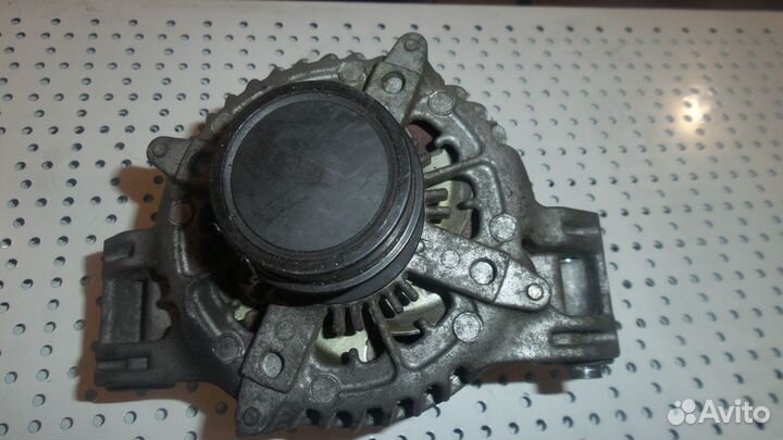 Генератор jeep Grand Cherokee 4 Wk2