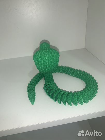 Кобра игрушка