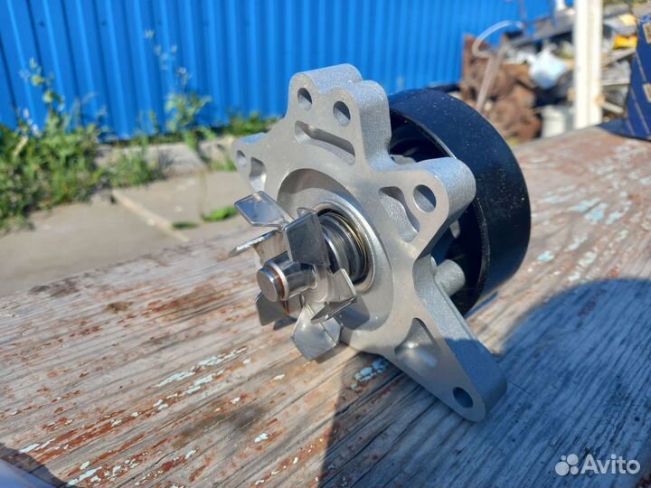 Помпа Toyota gwt98a 1zzfe