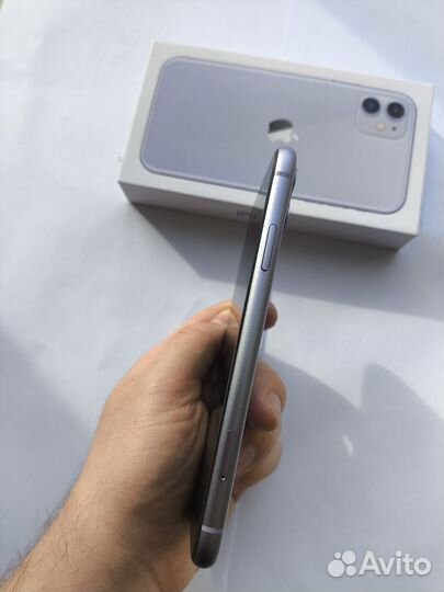 iPhone 11, 128 ГБ