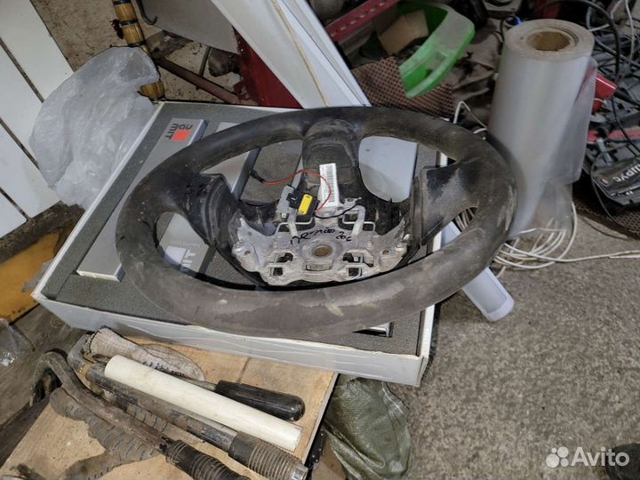 Руль на пежо 206