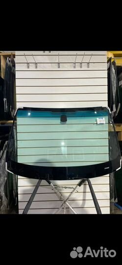 Лобовое стекло SsangYong Rexton с обогревом 2