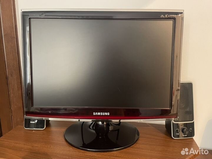 Монитор Samsung