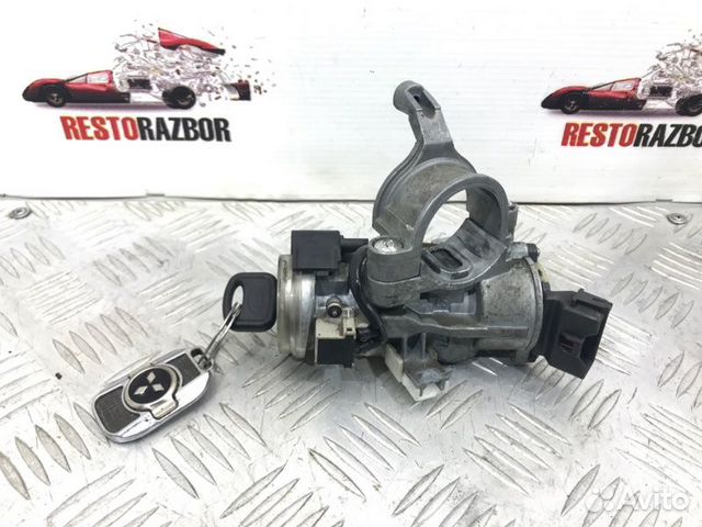 Замок зажигания Mitsubishi Chariot Grandis минивен