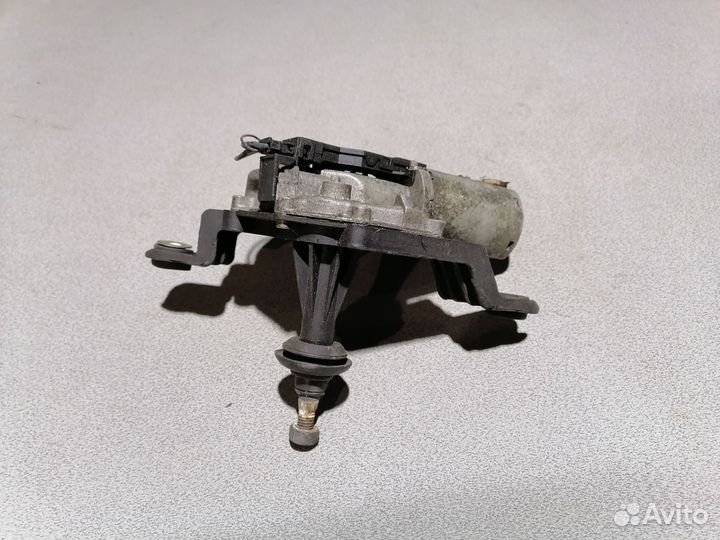 Opel Corsa D моторчик стеклоочистителя задний