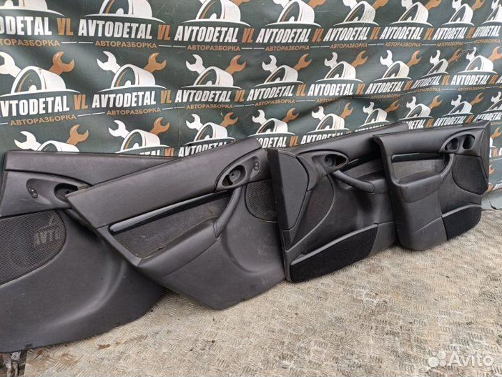 Комплект дверных карт Ford Focus 1 MK1 1.8L