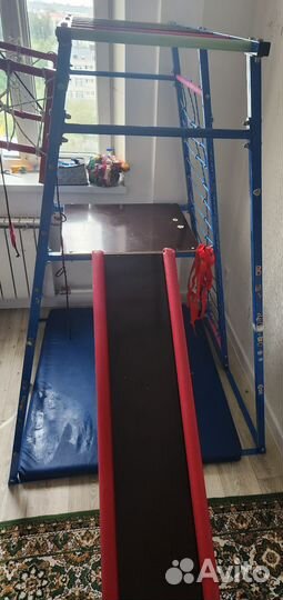 Спортивный комплекс с горкой