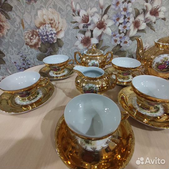 Чайный сервиз мадонна в золоте japan