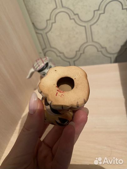 Статуэтка заяц хулиган с рогаткой и тигренок