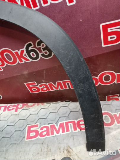 Накладка крыла передний правый Toyota Highlander