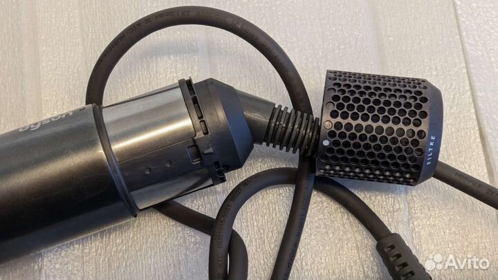 Стайлер Dyson HS01