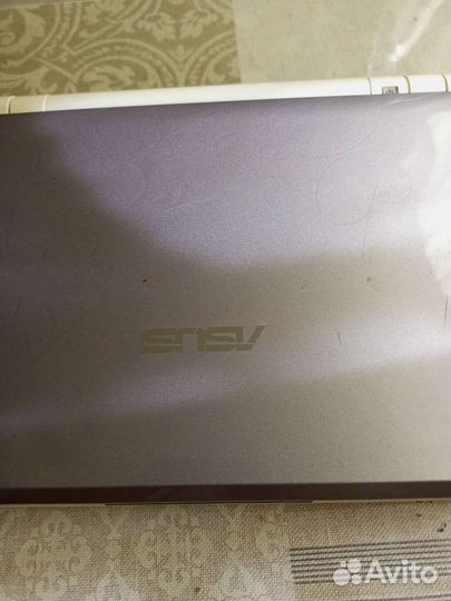 Ноутбук asus