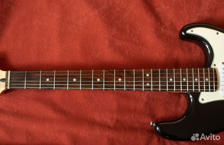 Отличный Fender Squier Standart 2011