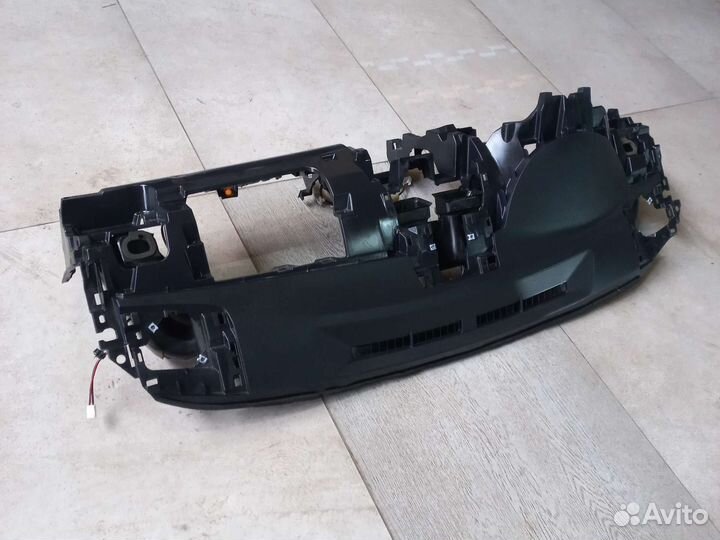Торпедо переднее Toyota Camry V55 V50 2011-2018