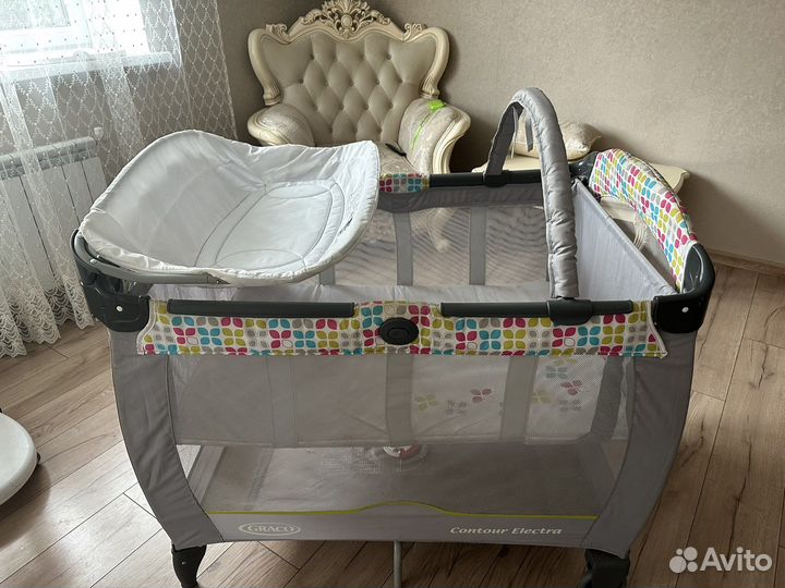 Манеж-кроватка Graco Contour Electra