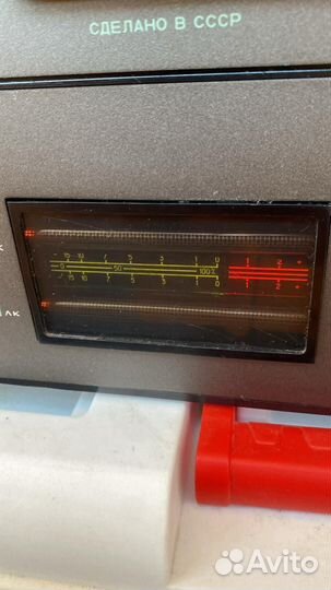 Катушечный магнитофон Електроника 004