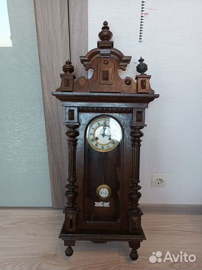 Антикварные настенные часы ретро винтаж
