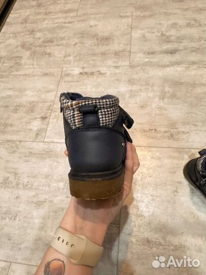 Ботинки демисезонные для мальчика 28