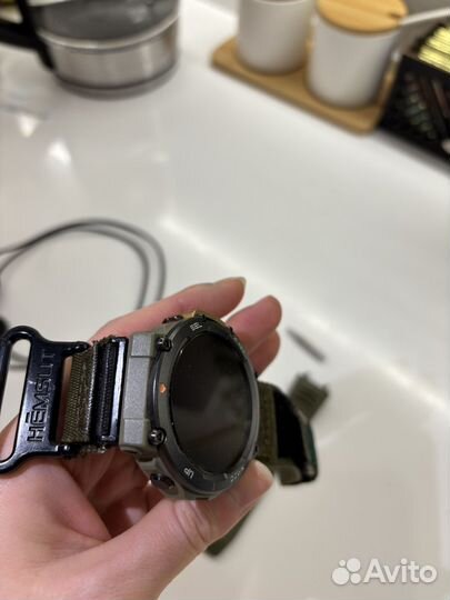 Часы Amazfit T-Rex 2