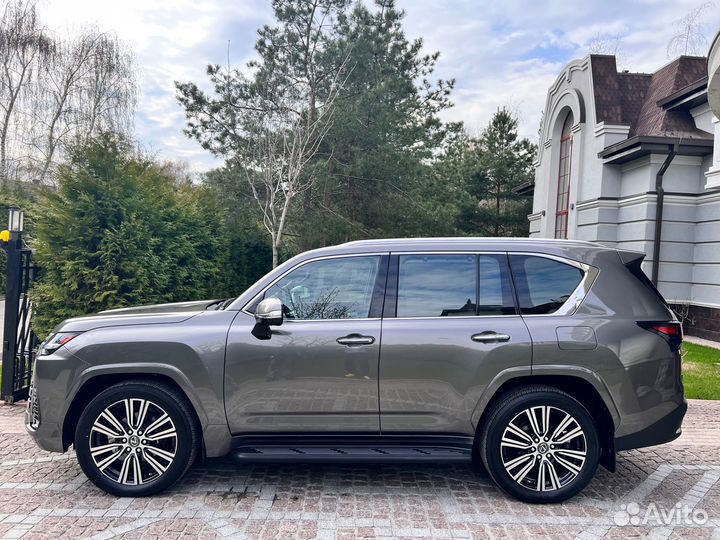 Lexus LX 3.3 AT, 2022, 50 км