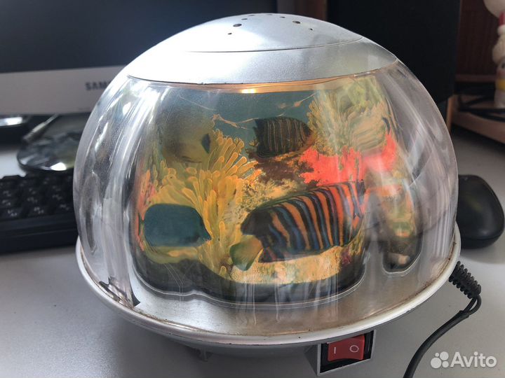 Светильник плавающие рыбки