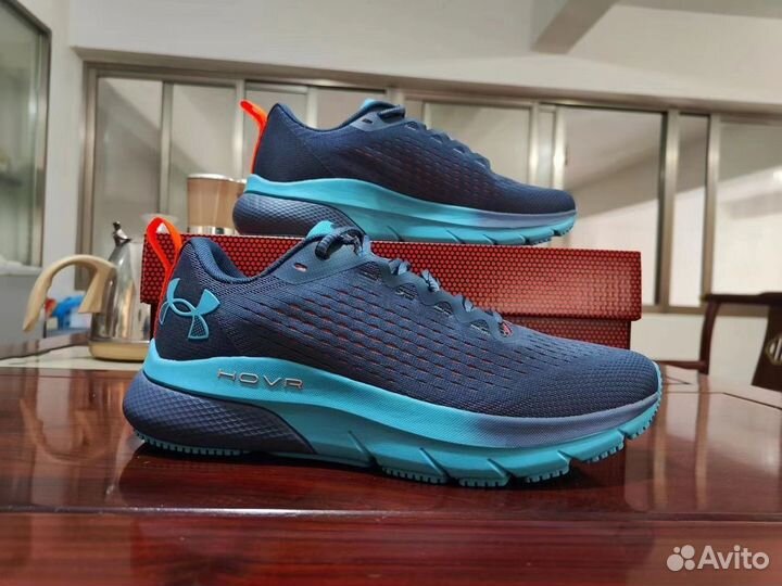 Кроссовки under armour hovr phantom sonic v 24 17