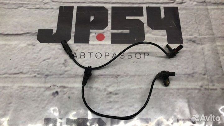 Датчик ABS задний левый Infiniti Ex37 J50 3.7