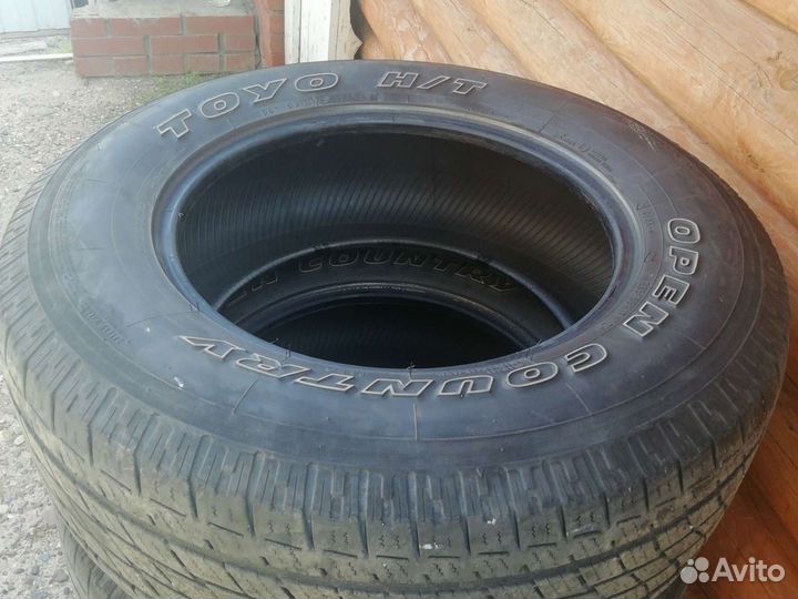 Toyo Open Country H/T 265/65 R17 112H