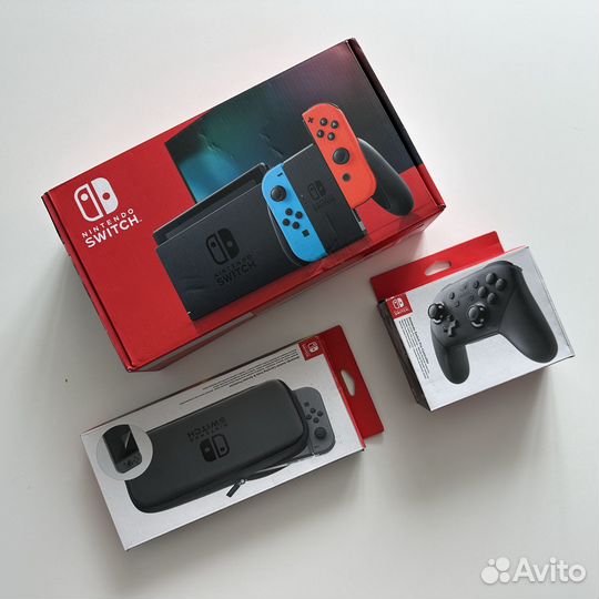 Nintendo Switch 32Gb rev.2 + procontroller