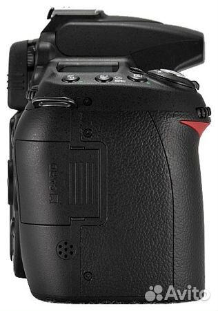 Зеркальный фотоаппара Nikon D90 Kit 18-105 VR