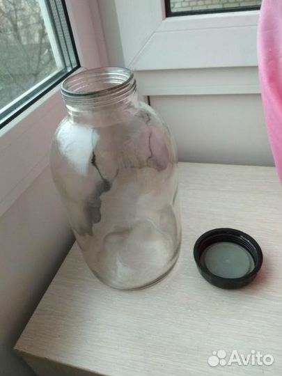 Банка стеклянная с винтовой крышкой