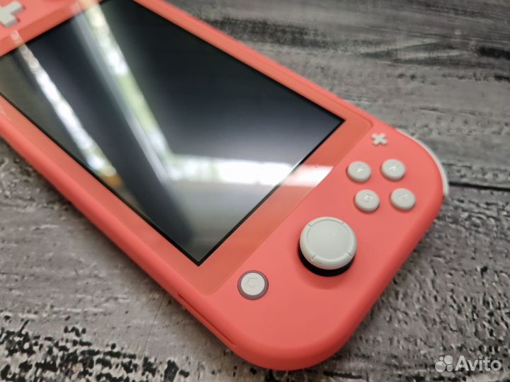 Прошитый с чипом Switch Lite 160gb Коралловый