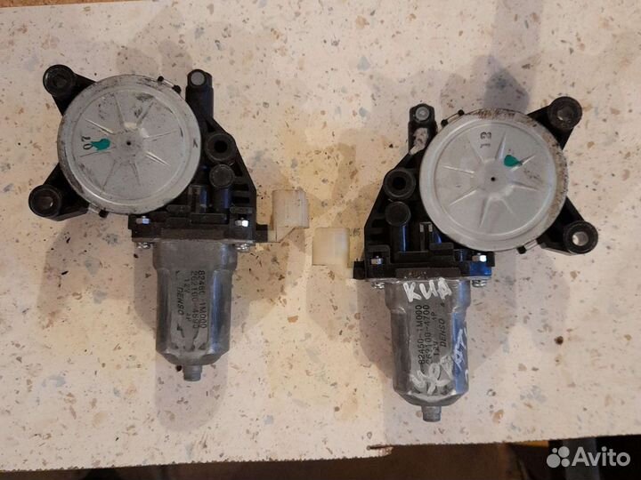 Моторчик стеклоподъёмника задний киа церато 2 13 г