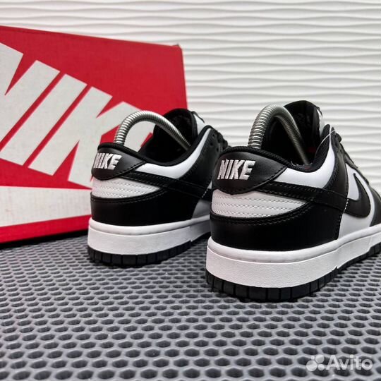 Кроссовки Nike Dunk Low Retro White/Black