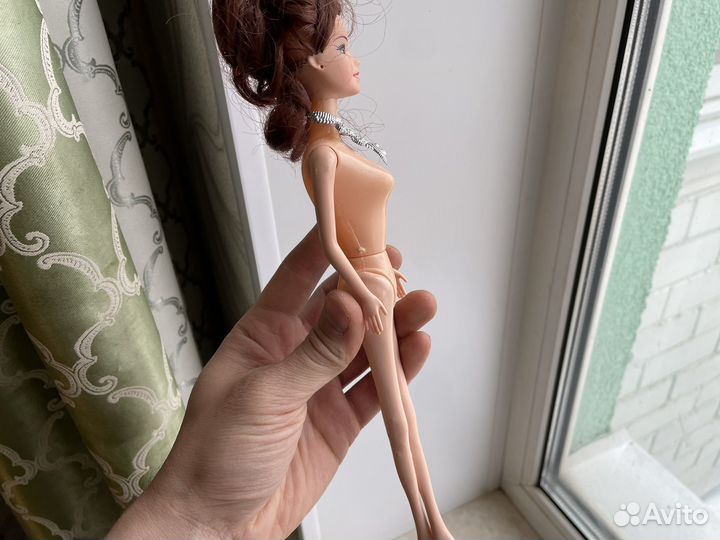 Кукла с ожерельем